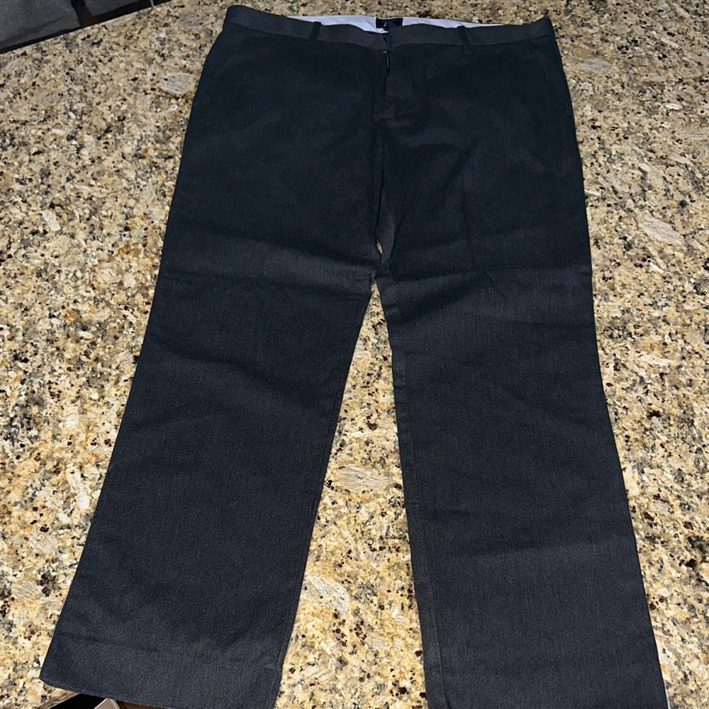 GAP Men's Charcoal Dress Pants